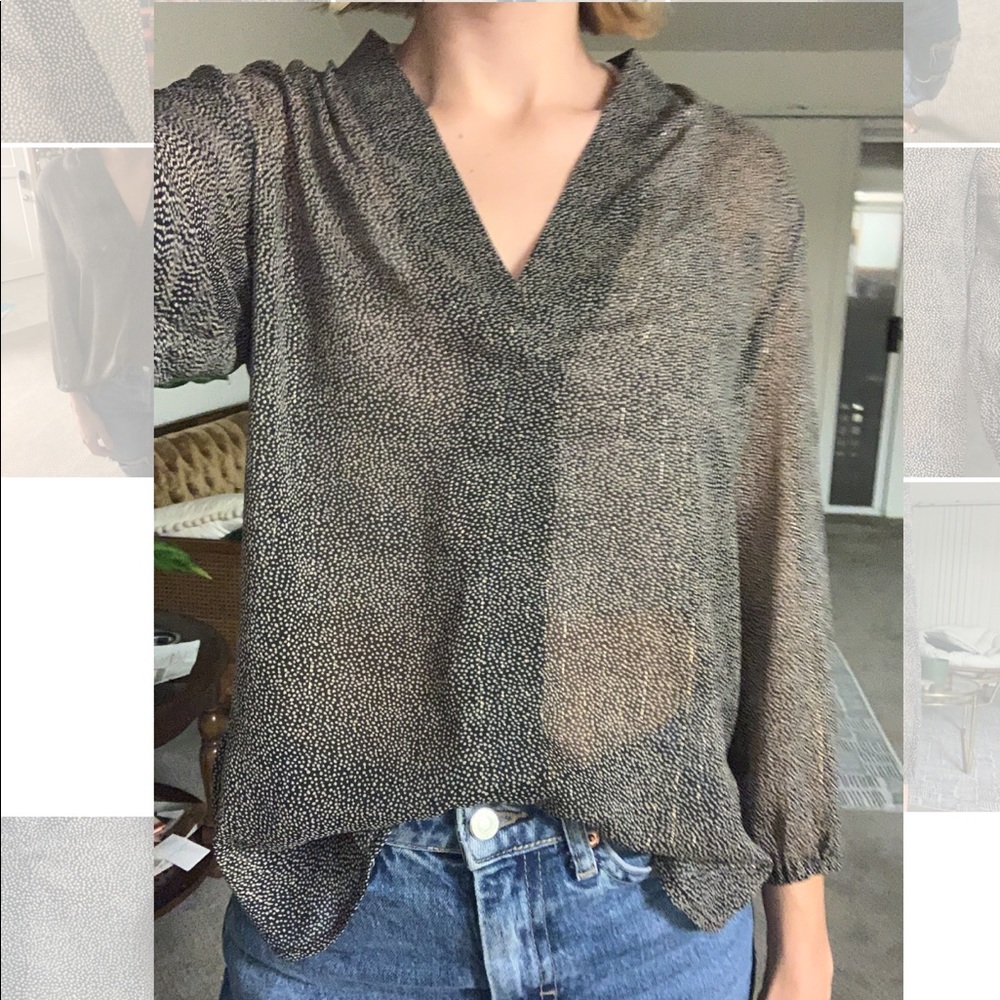 Quarter sleeve sheer top/blouse